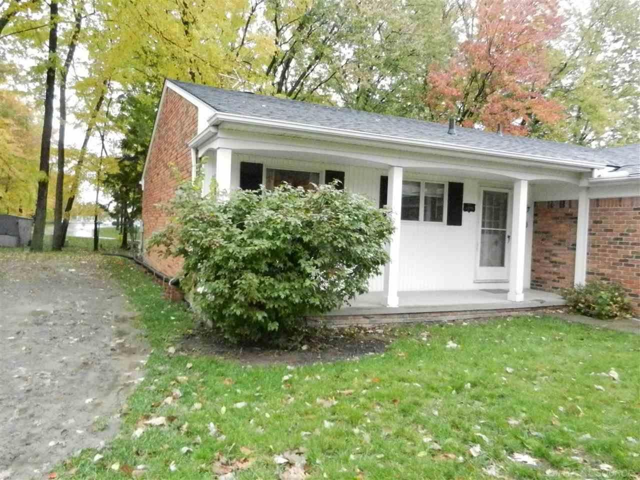 11367 Common Road Warren, MI 48093 - Photo 3 of 44 31364535-2.JPG