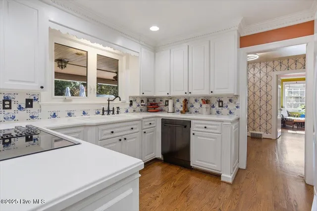 $519,000 | 3325 North Walnut Street, Farmville, NC 27828