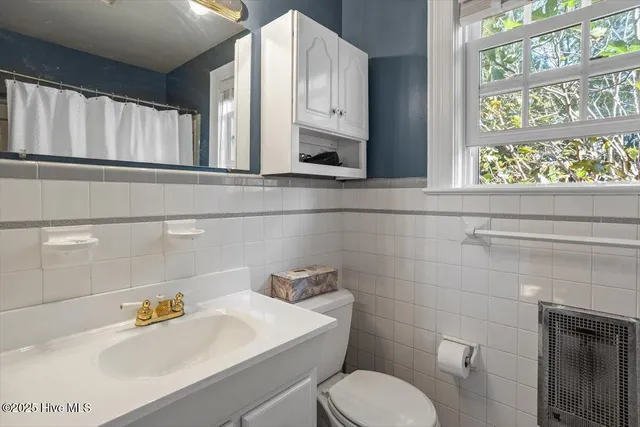 $519,000 | 3325 North Walnut Street, Farmville, NC 27828