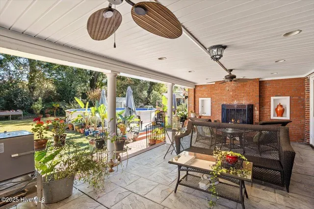 $519,000 | 3325 North Walnut Street, Farmville, NC 27828