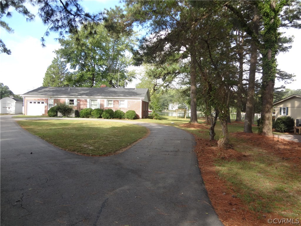 18 South Sioux Road Kilmarnock, VA 22482 - Photo 22 of 29 Gallery Image 22