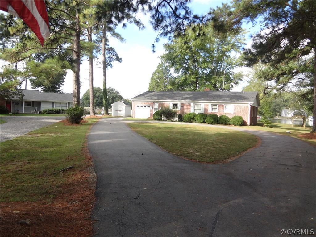 18 South Sioux Road Kilmarnock, VA 22482 - Photo 23 of 29 Gallery Image 23