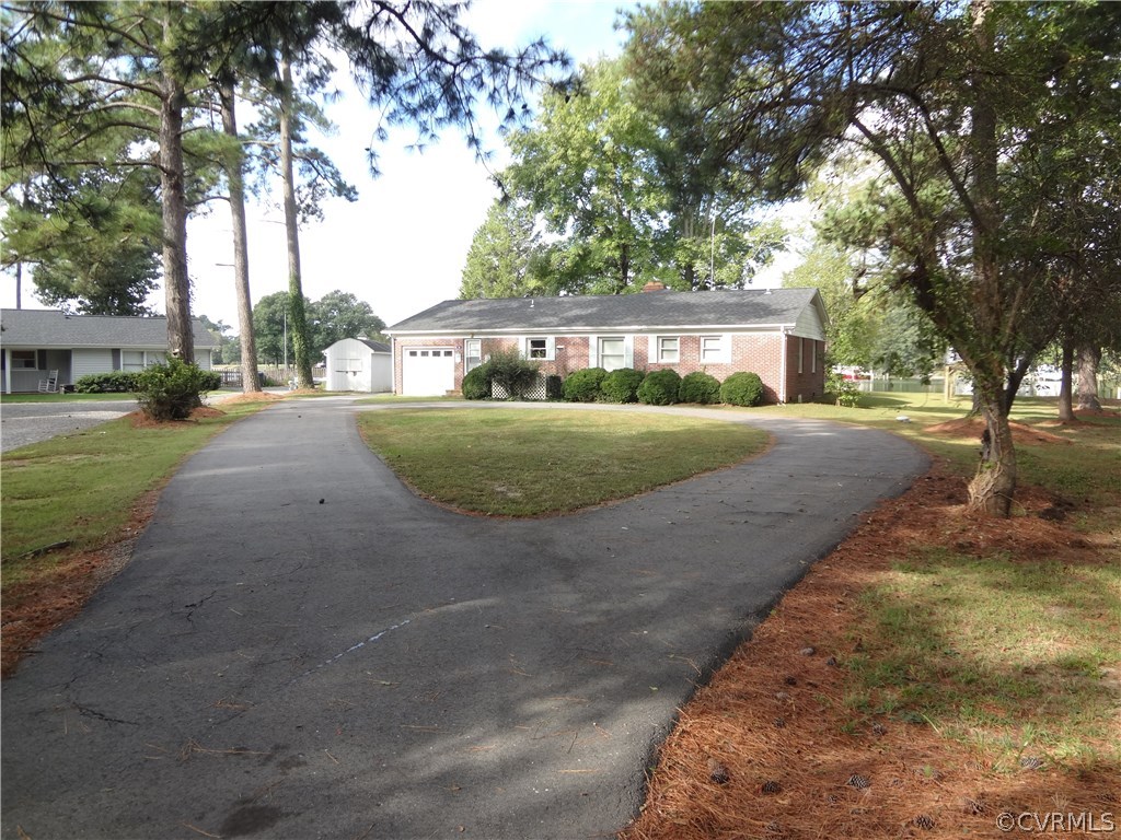 18 South Sioux Road Kilmarnock, VA 22482 - Photo 24 of 29 Gallery Image 24