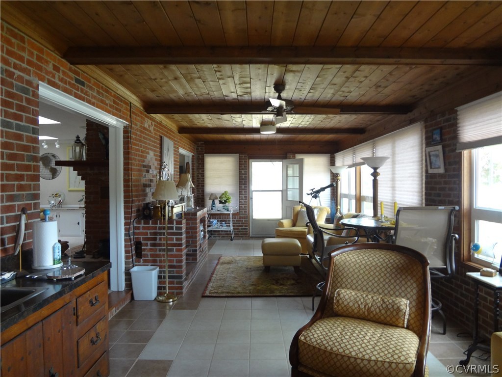 18 South Sioux Road Kilmarnock, VA 22482 - Photo 8 of 29 Gallery Image 8