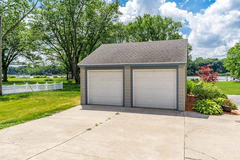 2230 South Riverside Drive Beloit, WI 53511 - Photo 16 of 75