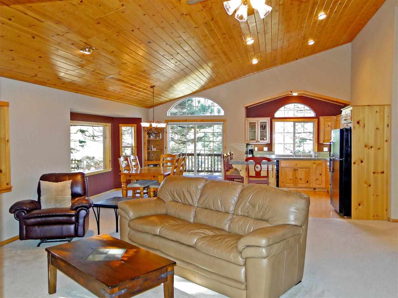 11940 Kitzbuhel Road Truckee, CA 96161 - Photo 5 of 14 Gallery Image 5