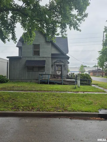$44,900 | 1430 South 8th Street, Springfield, IL 62703