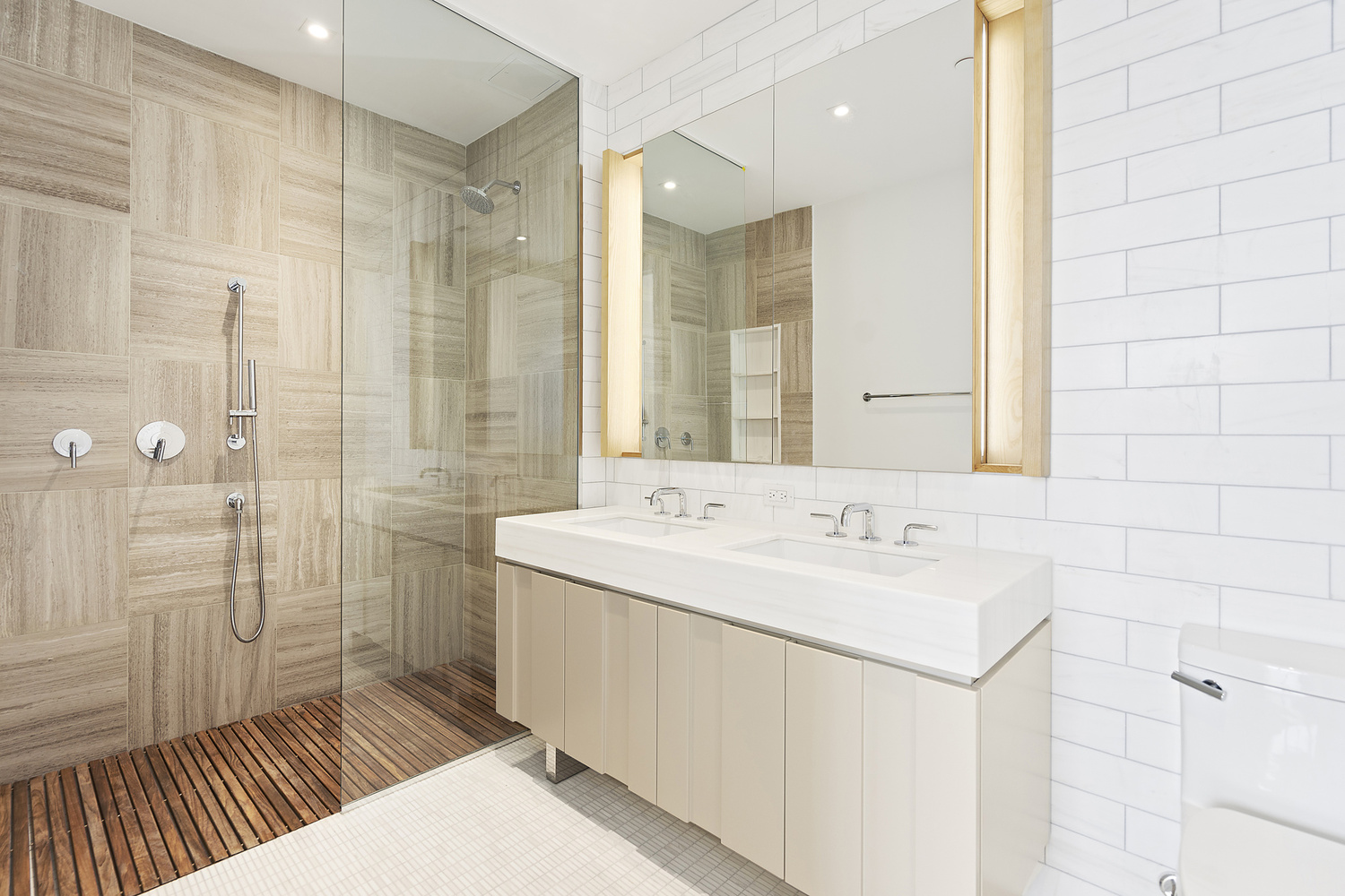 22-18 Jackson Avenue, Unit 612 Queens, NY 11101 - Photo 5 of 16