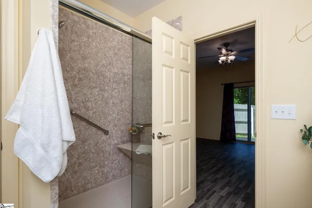 $322,900 | 128 Willys Creek Circle, Pickens, SC 29671