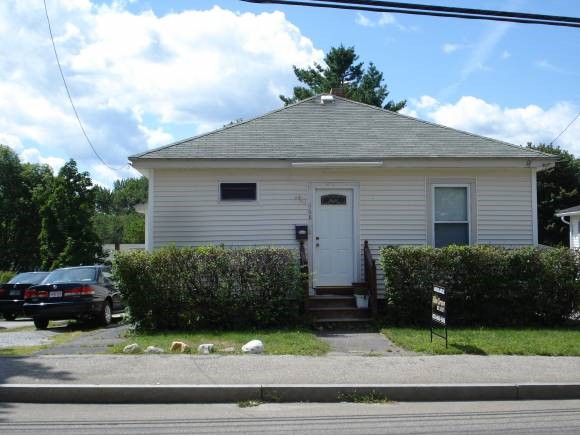 168 Mammoth Road Manchester, NH 03109 - Photo 1 of 1