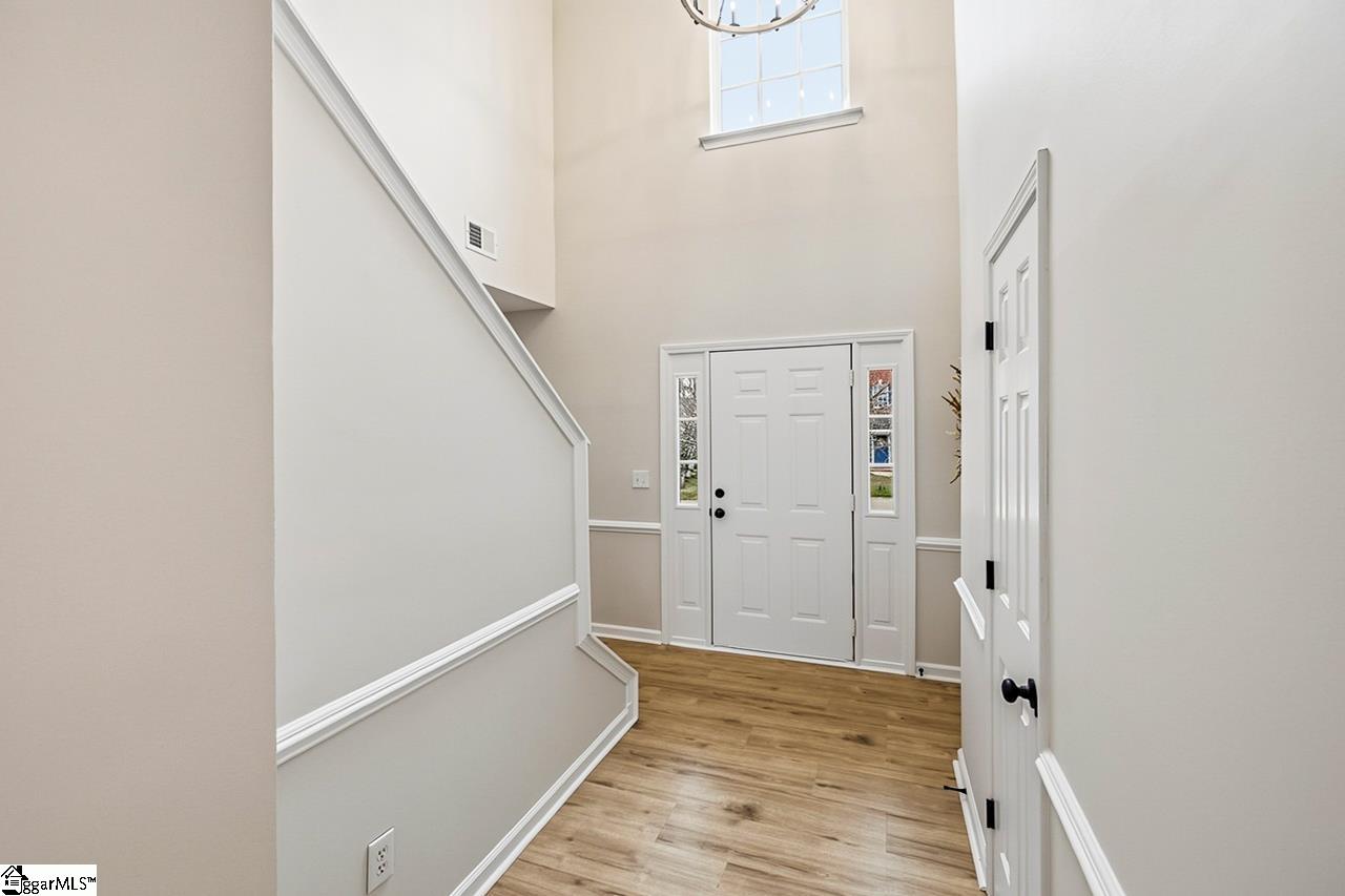 2 Wheat Cressing Court Greenville, SC 29607 - Photo 4 of 47