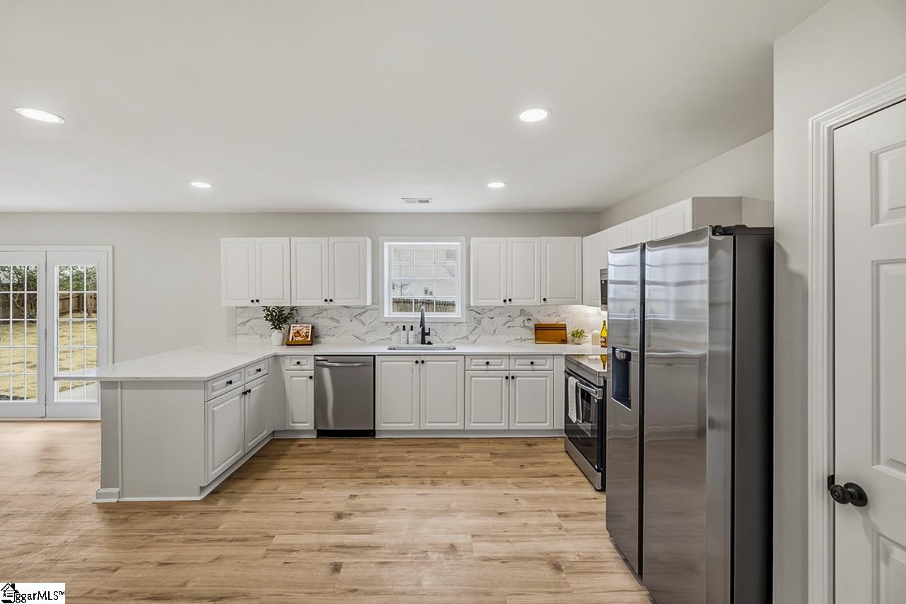 2 Wheat Cressing Court Greenville, SC 29607 - Photo 9 of 47