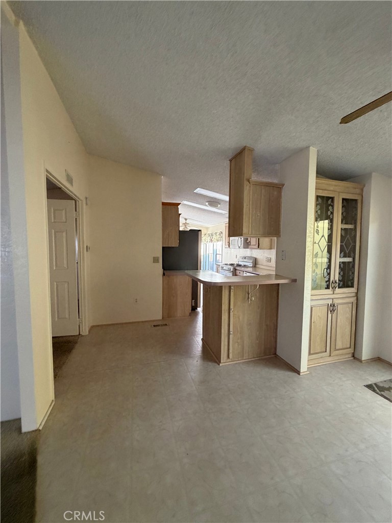 21621 Sandia Road, Unit 83 Apple Valley, CA 92308 - Photo 11 of 25