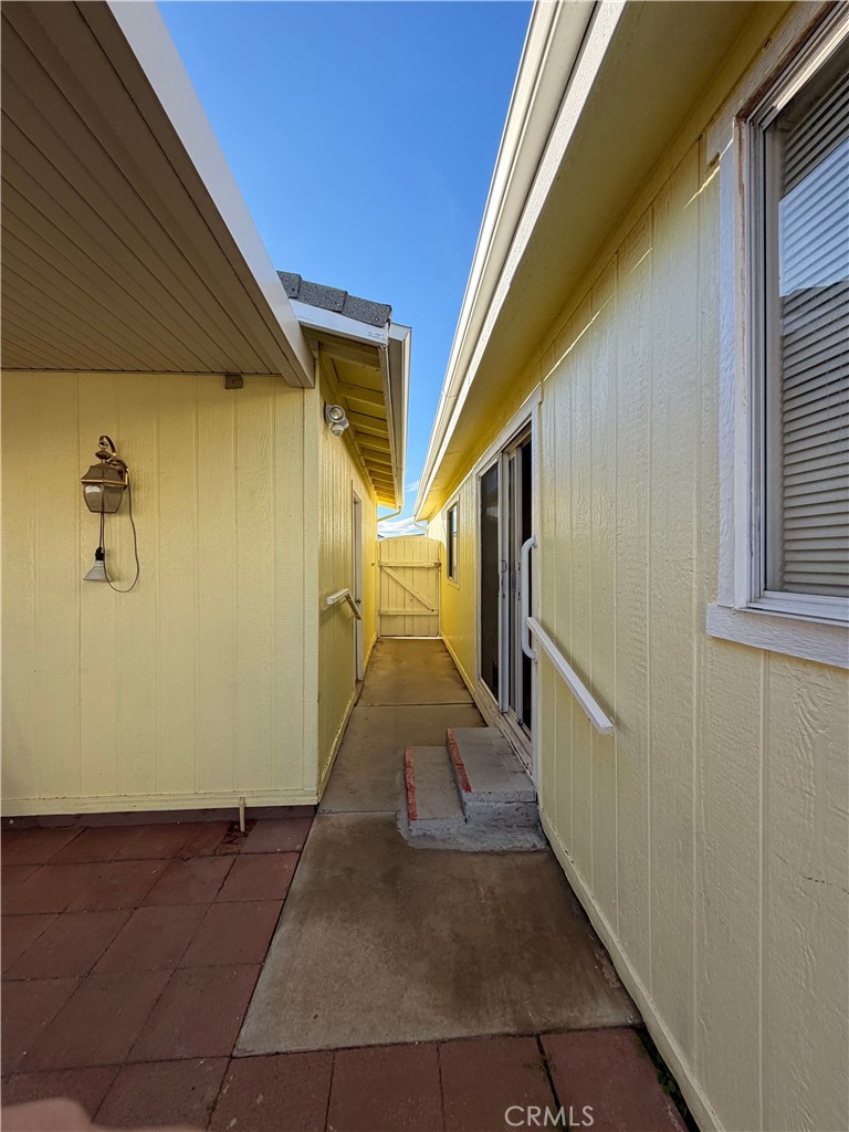 21621 Sandia Road, Unit 83 Apple Valley, CA 92308 - Photo 3 of 25