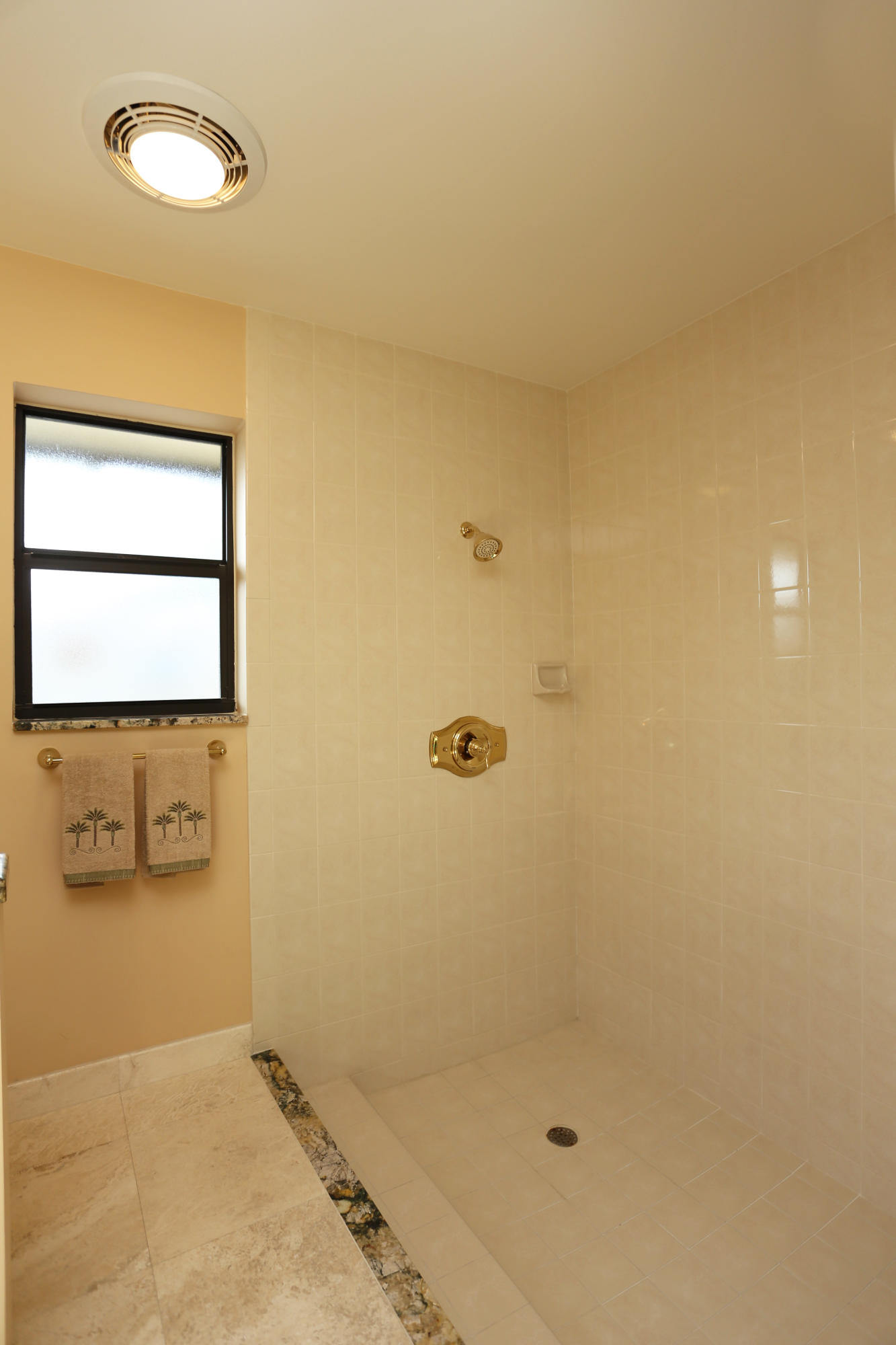 5291 Northwest 3rd Terrace Boca Raton, FL 33487 - Photo 19 of 53 OVERSIZED WALK-IN SHOWER