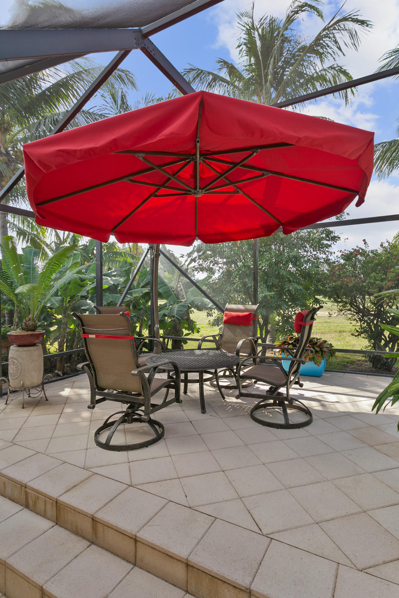 5291 Northwest 3rd Terrace Boca Raton, FL 33487 - Photo 33 of 53 CONVERSATION AREA BEYOND SPA...