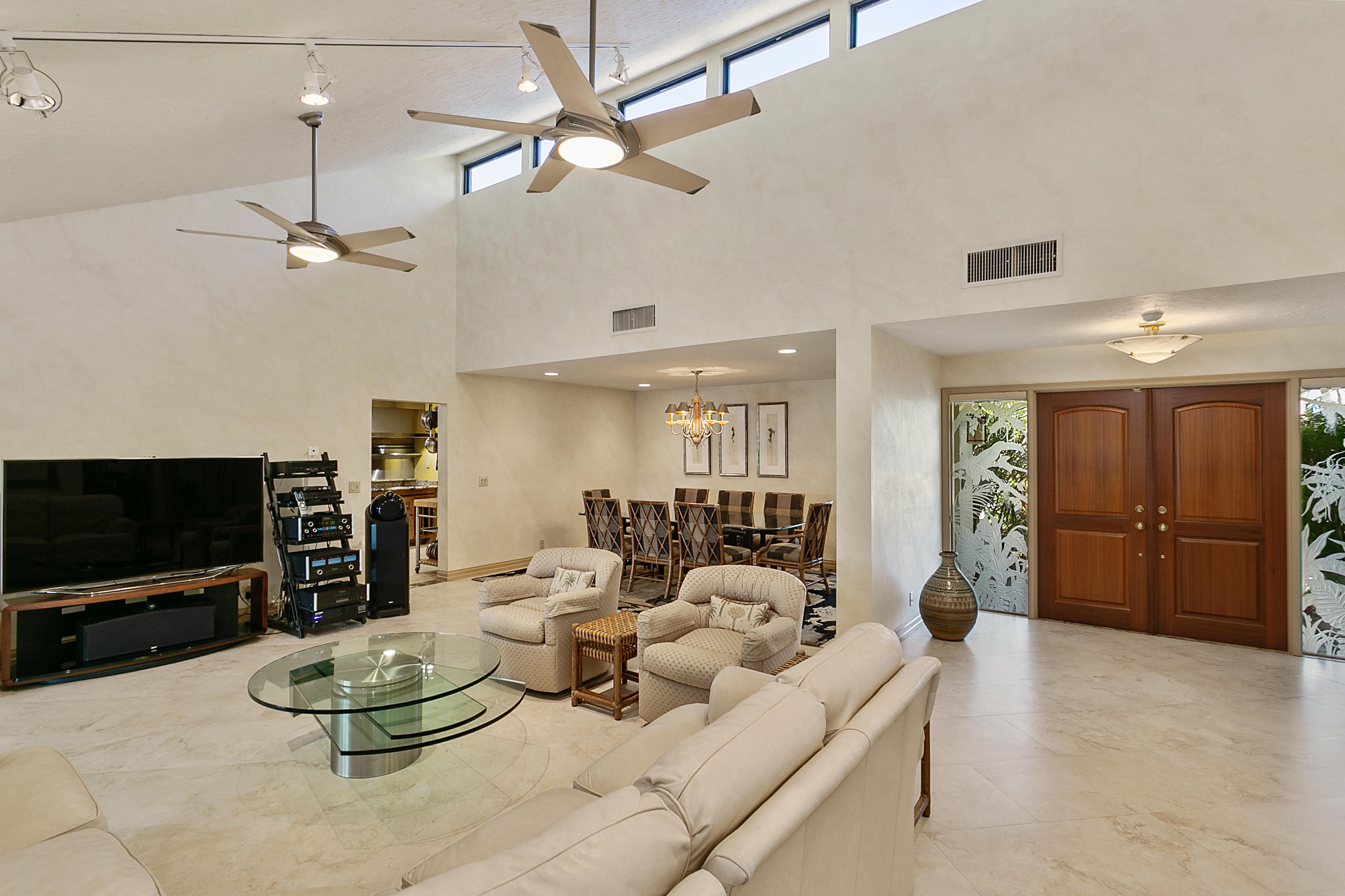 5291 Northwest 3rd Terrace Boca Raton, FL 33487 - Photo 7 of 53 7-WINDOW CLERESTORY & VAULTED CEILING