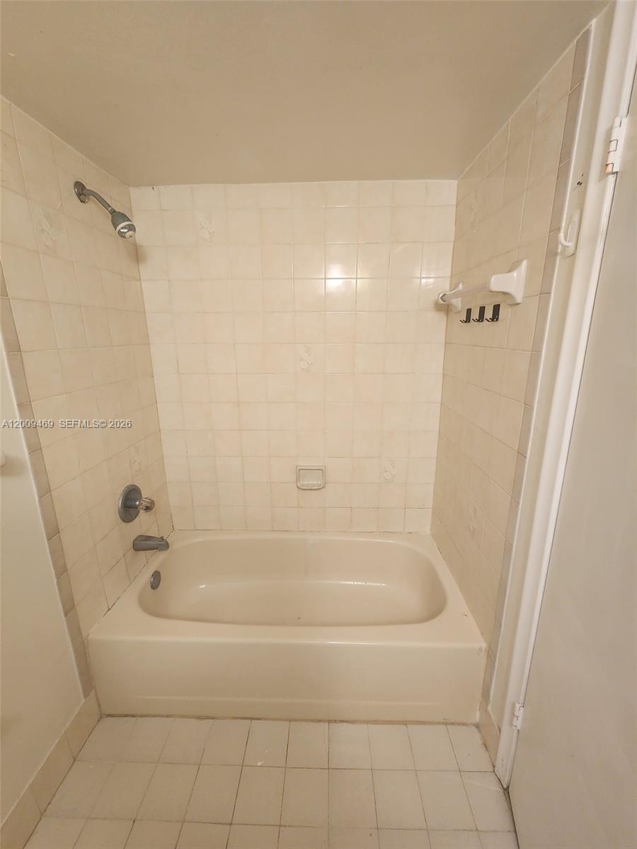 11810 Southwest 80th Street, Unit 216 Miami, FL 33183 - Photo 14 of 26