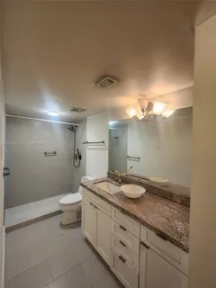 $2,200 | 11810 Southwest 80th Street, Unit 216, Miami, FL 33183