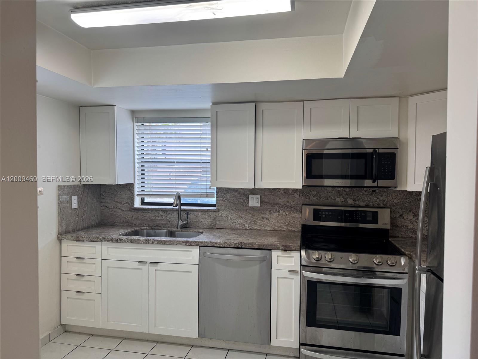 11810 Southwest 80th Street, Unit 216 Miami, FL 33183 - Photo 9 of 26