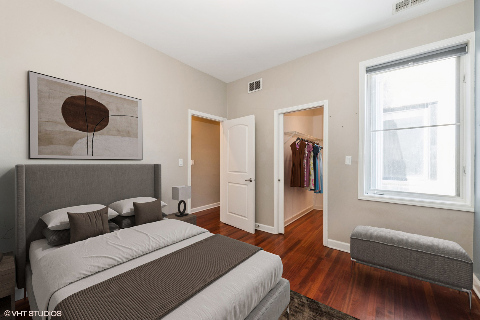 1925 West Irving Park Road, Unit 4 Chicago, IL 60613 - Photo 11 of 18 Gallery Image 11