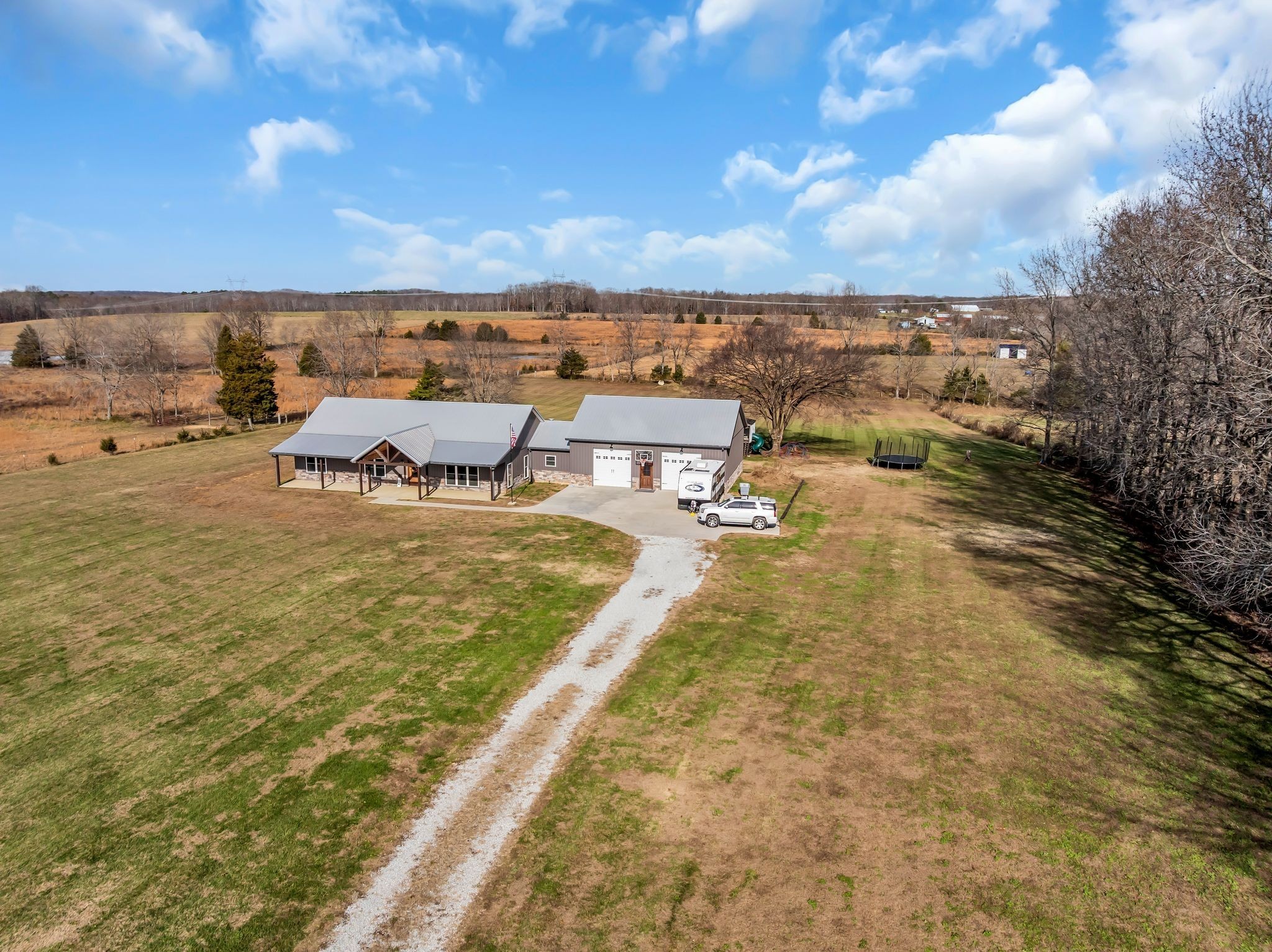 1547 Manley Loop Dickson, TN 37055 - Photo 4 of 51 Gallery Image 4
