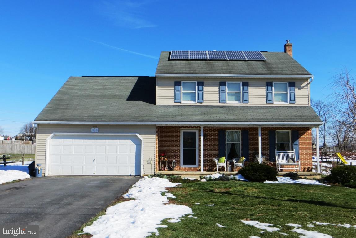 516 Pleasant Valley Road Denver, PA 17517 - Photo 2 of 15