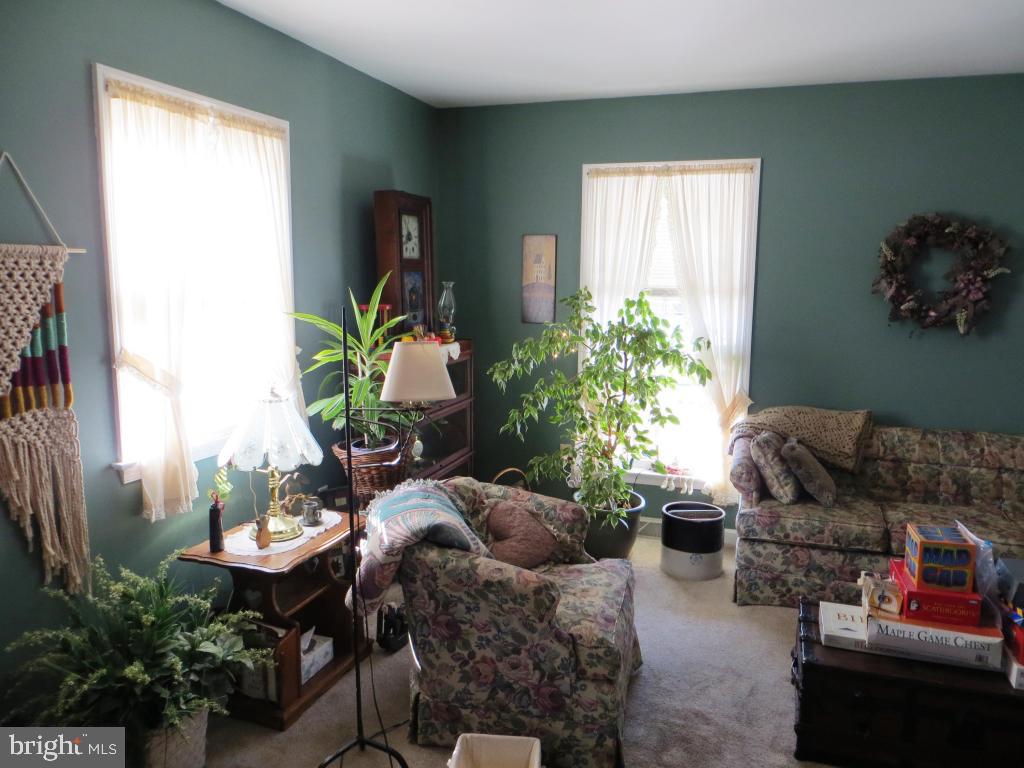 516 Pleasant Valley Road Denver, PA 17517 - Photo 4 of 15