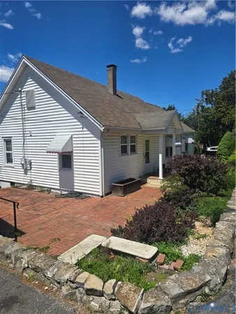 $217,000 | 125 Houston Street, Lexington, VA 24450