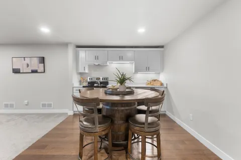 $695,000 | 816 Damascus Trail, Cottage Grove, WI 53527