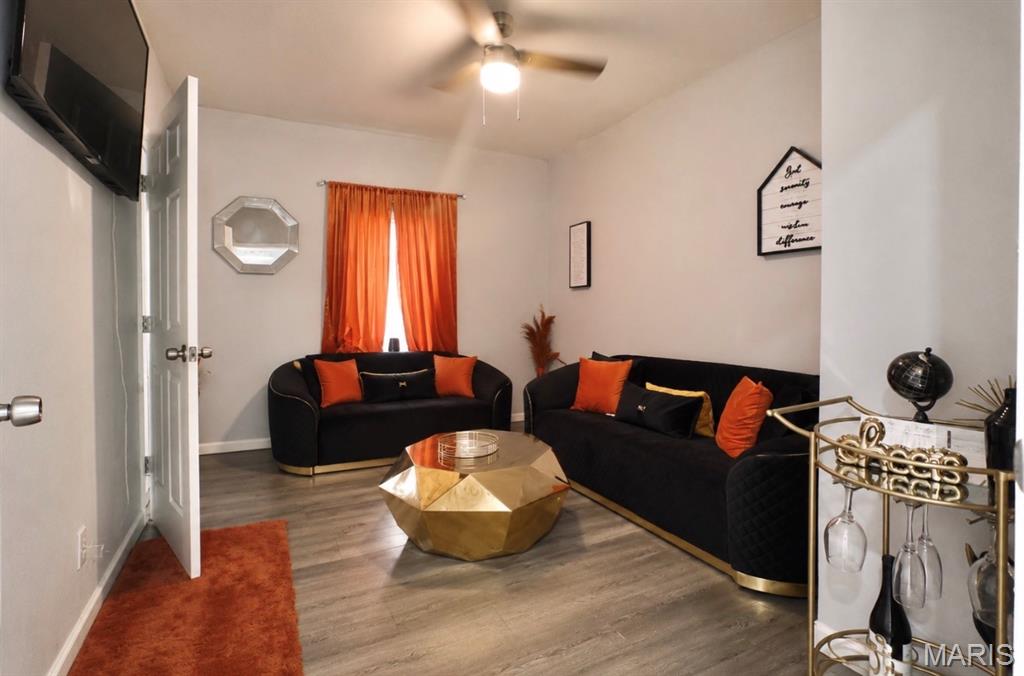 625 Falling Springs Road Cahokia, IL 62206 - Photo 16 of 21 Gallery Image 16