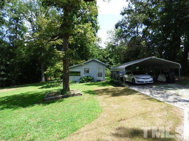 936 Johnston County Road Benson, NC 27504 - Photo 11 of 19 Gallery Image 11