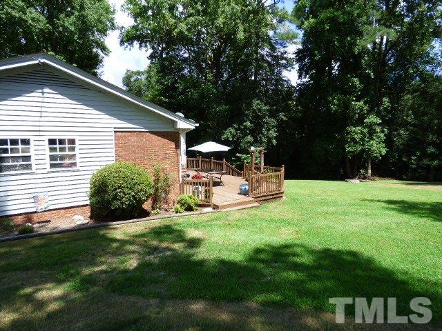 936 Johnston County Road Benson, NC 27504 - Photo 12 of 19 Gallery Image 12