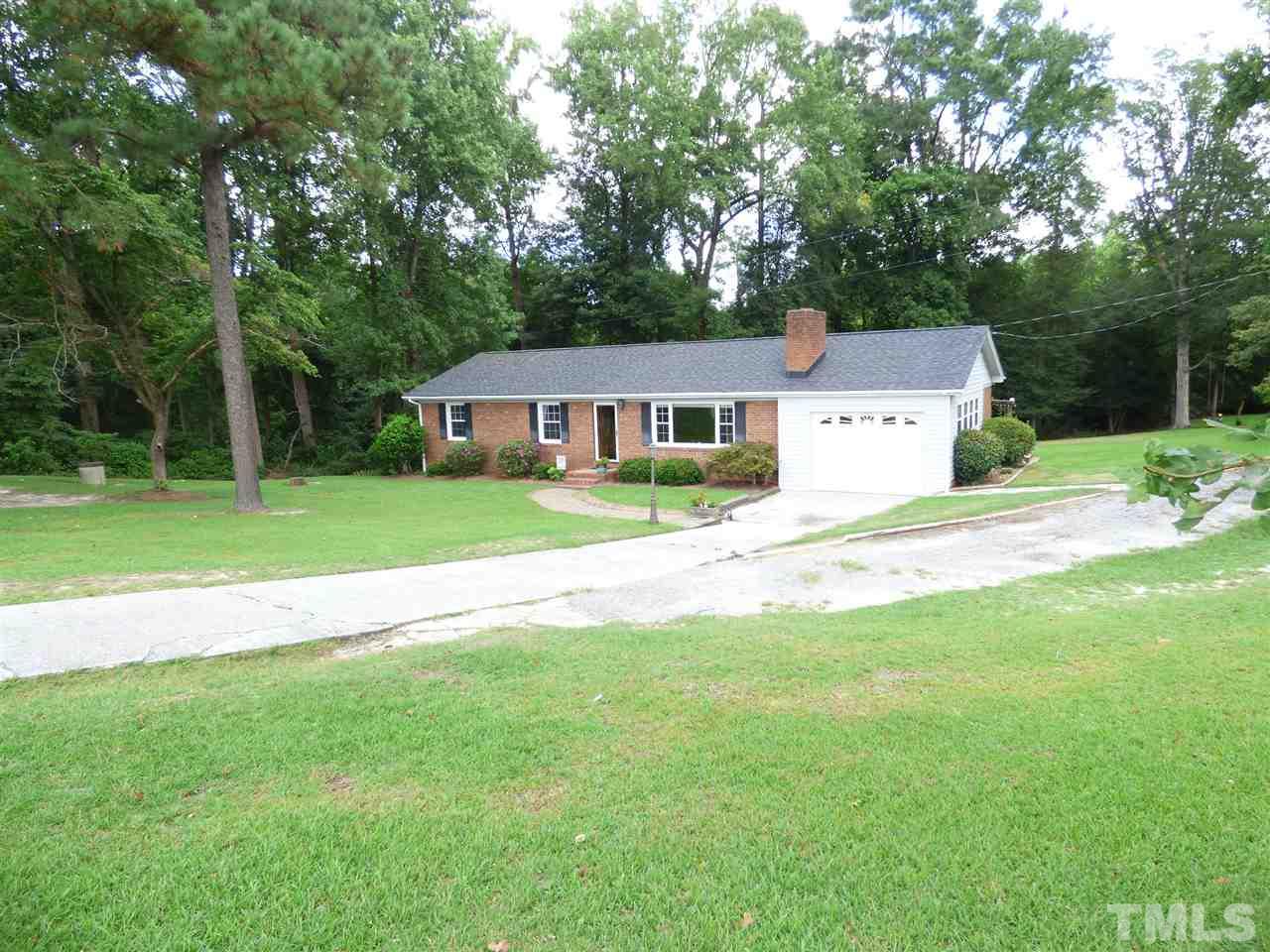 936 Johnston County Road Benson, NC 27504 - Photo 14 of 19 Gallery Image 14