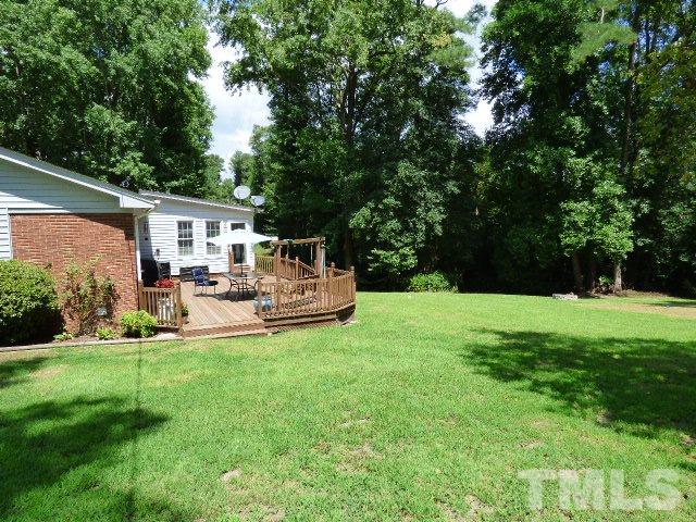 936 Johnston County Road Benson, NC 27504 - Photo 9 of 19 Gallery Image 9
