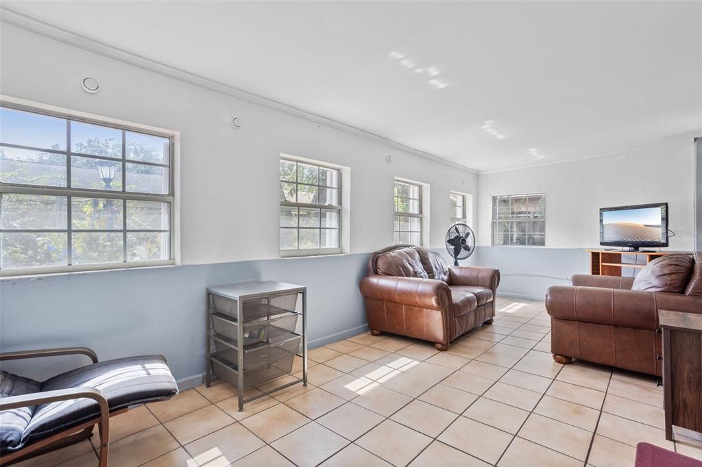 3646 Falling Leaf Lane Orlando, FL 32810 - Photo 25 of 44