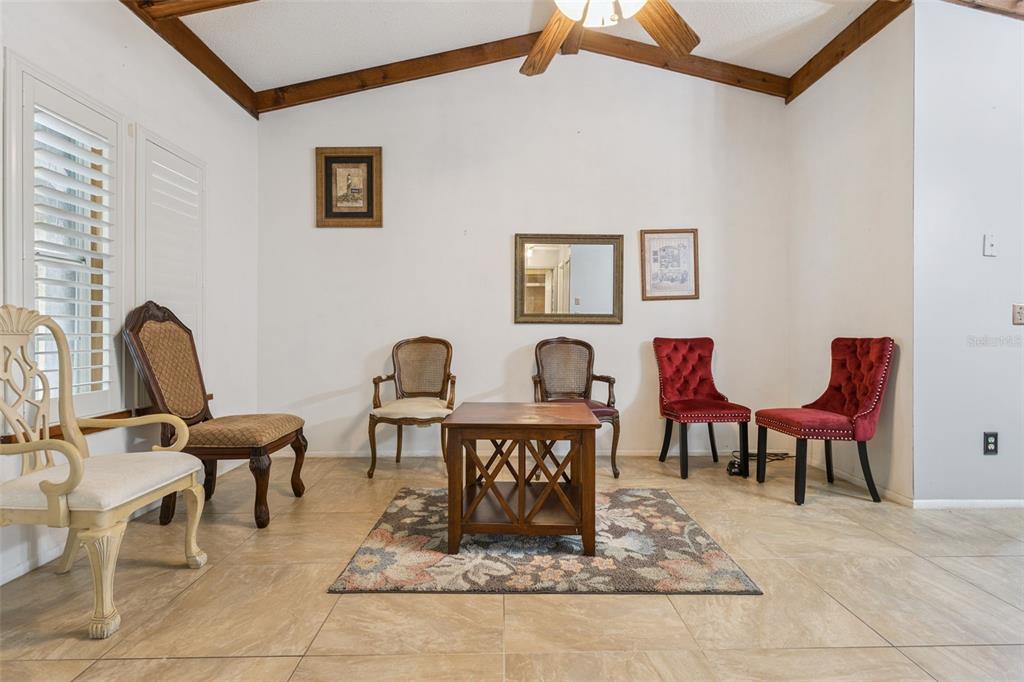 3646 Falling Leaf Lane Orlando, FL 32810 - Photo 5 of 44