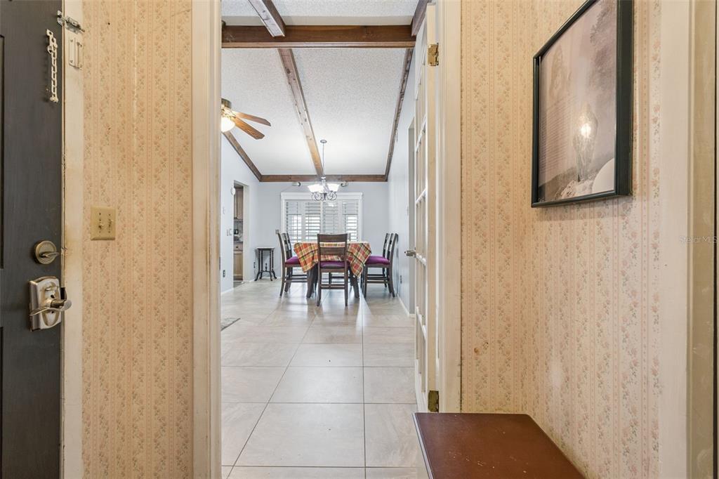 3646 Falling Leaf Lane Orlando, FL 32810 - Photo 9 of 44