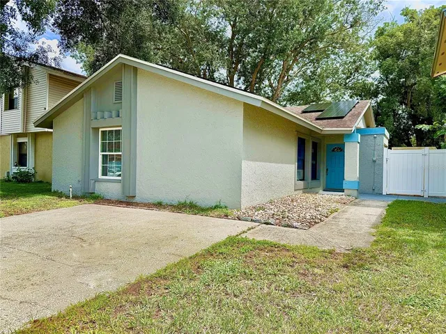 $324,900 | 10309 Parkcrest Drive, Tampa, FL 33624