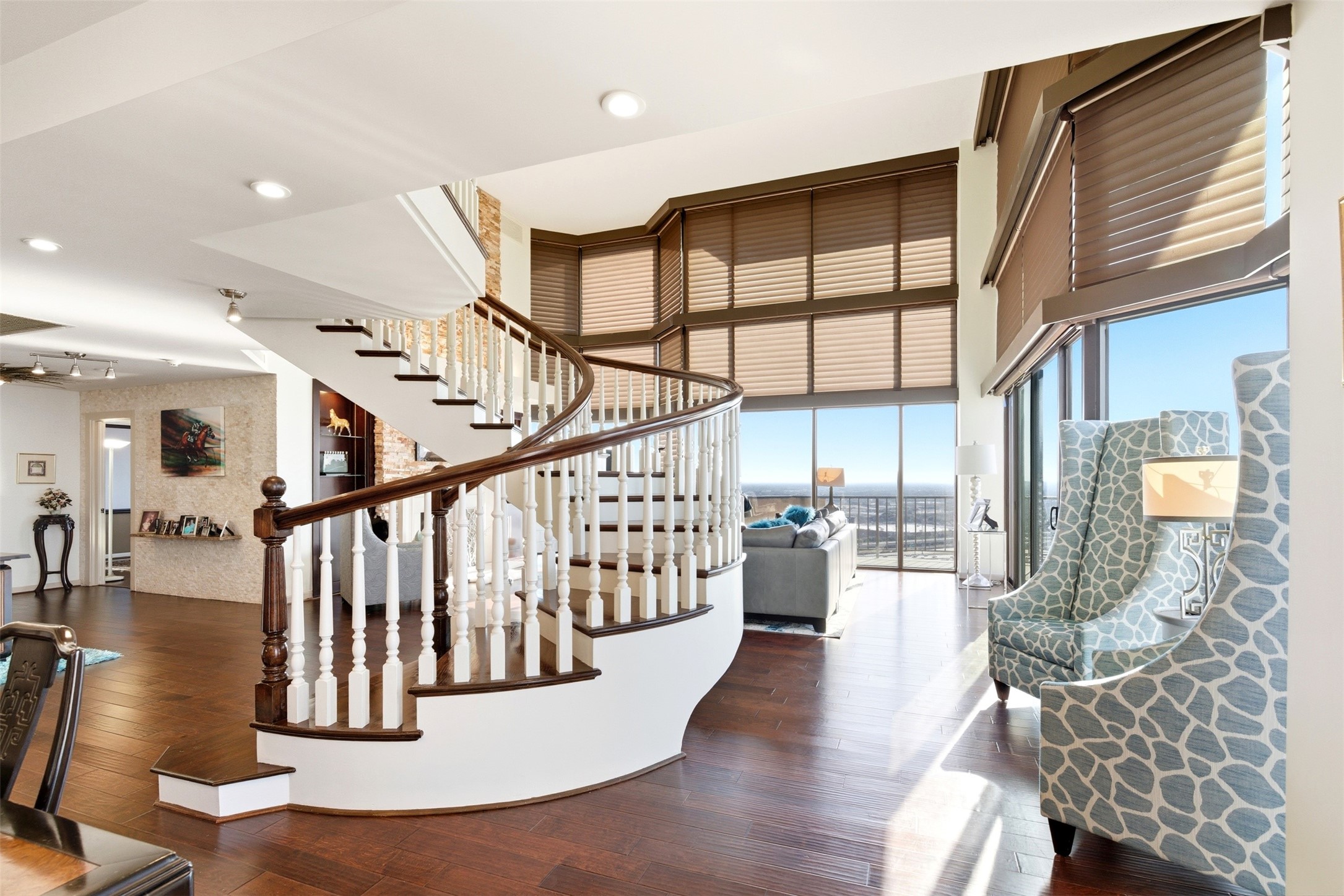 3350 McCue Road, Unit 2402 Houston, TX 77056 - Photo 21 of 44