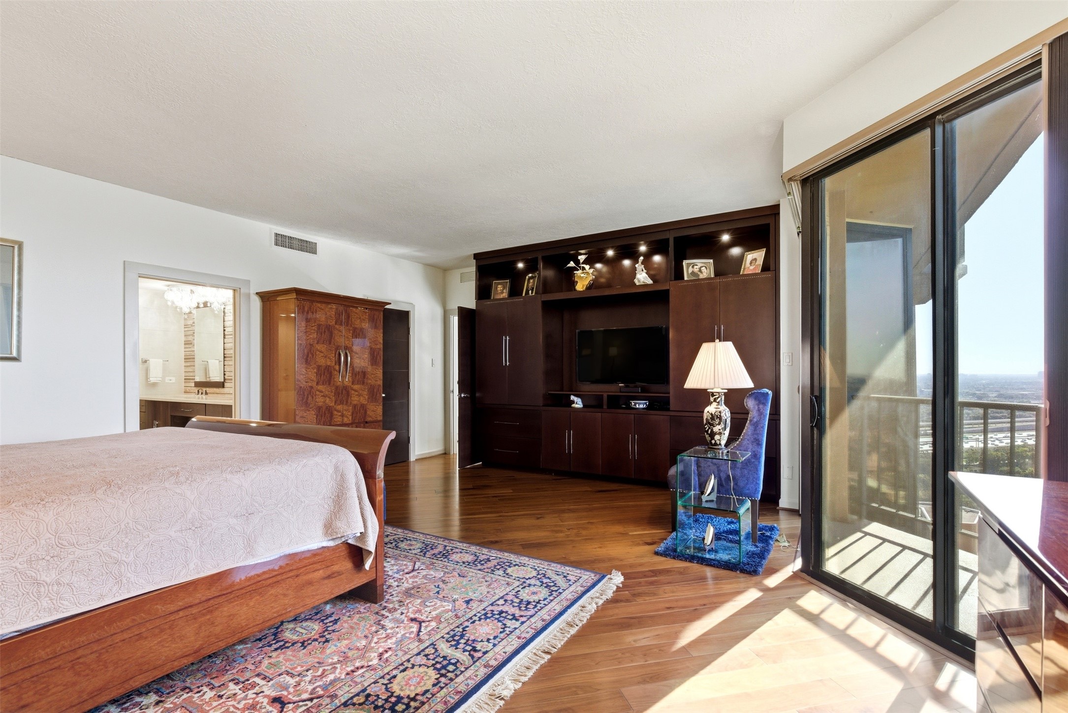 3350 McCue Road, Unit 2402 Houston, TX 77056 - Photo 24 of 44