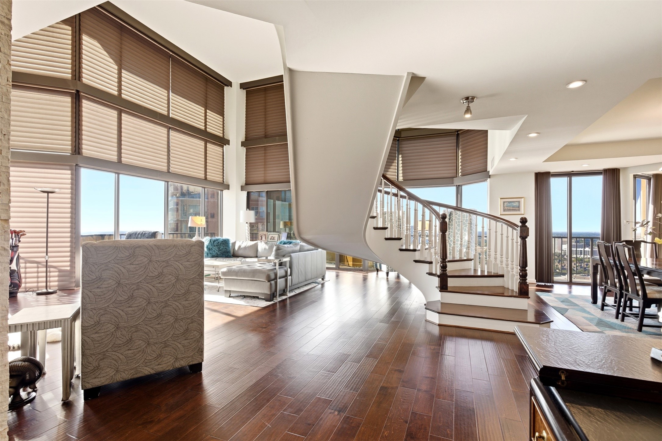 3350 McCue Road, Unit 2402 Houston, TX 77056 - Photo 4 of 44