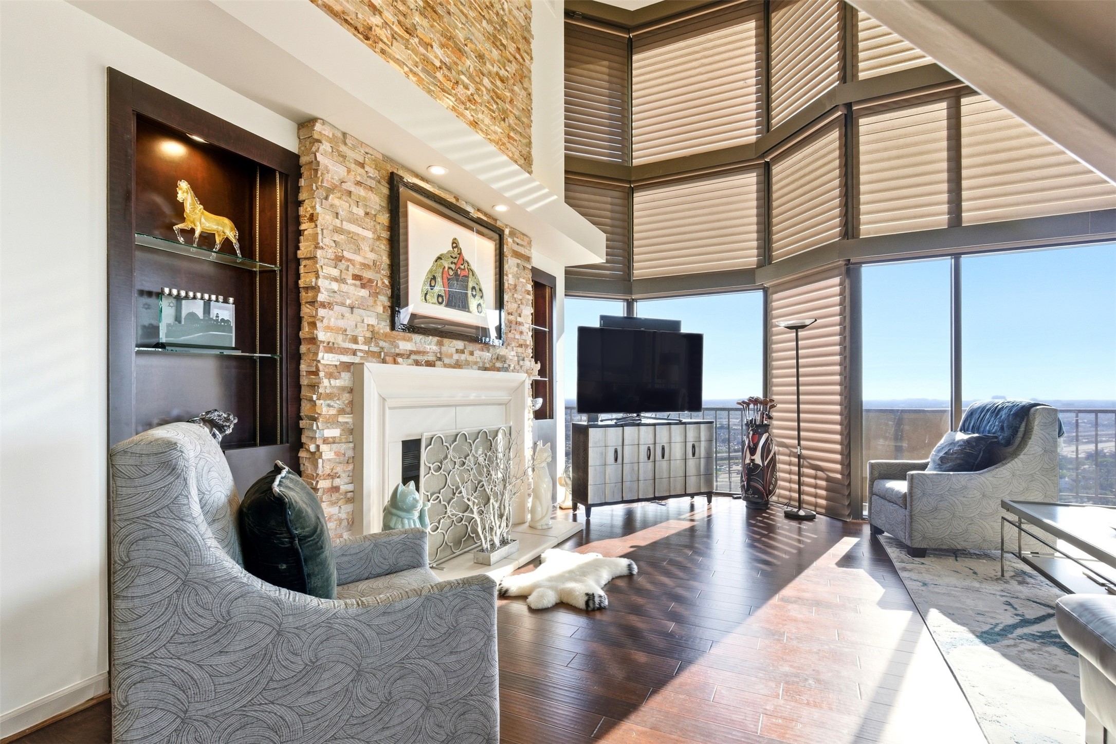 3350 McCue Road, Unit 2402 Houston, TX 77056 - Photo 6 of 44