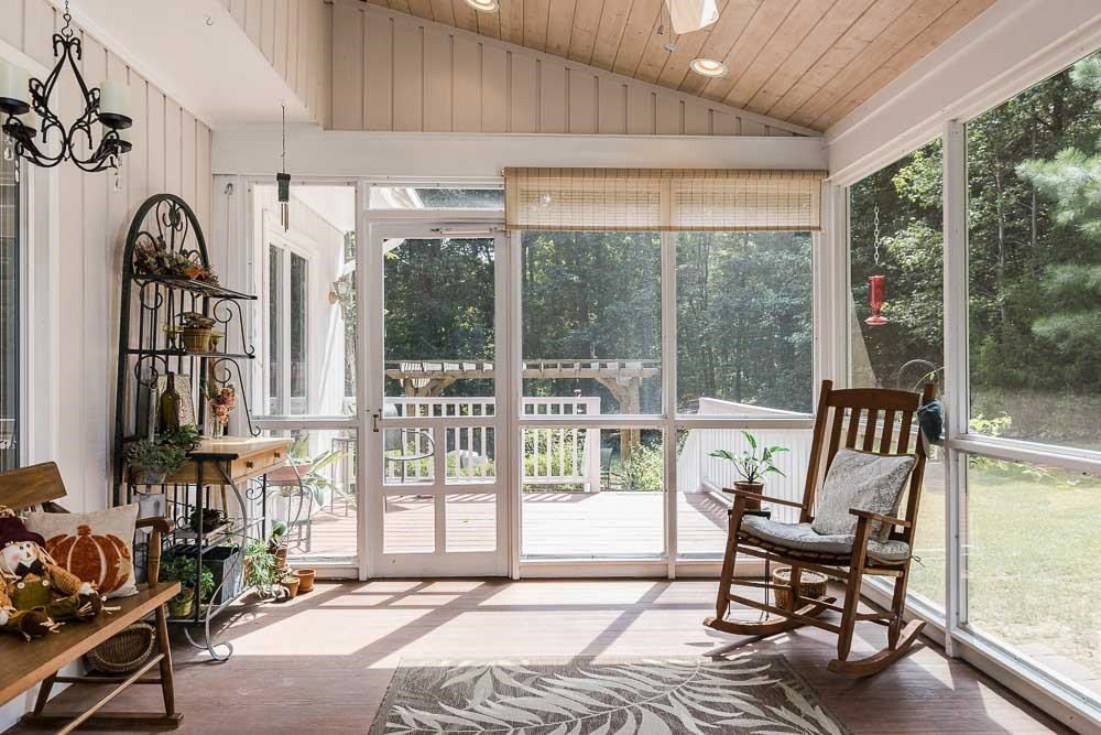 9513 Springdale Drive Raleigh, NC 27613 - Photo 26 of 30 Screened Porch