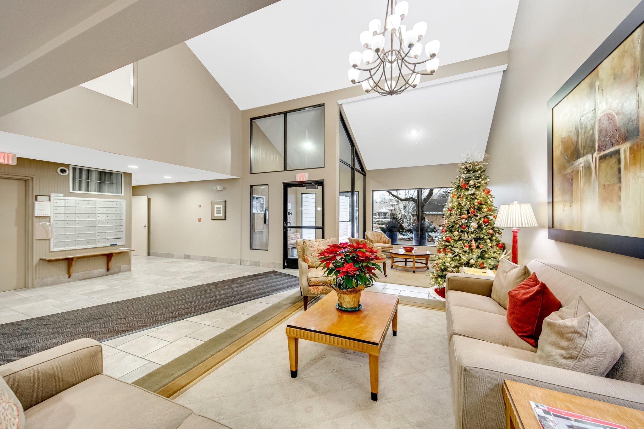 3000 St Albans Mill Road, Unit 112 Minnetonka, MN 55305 - Photo 4 of 40 Gallery Image 4