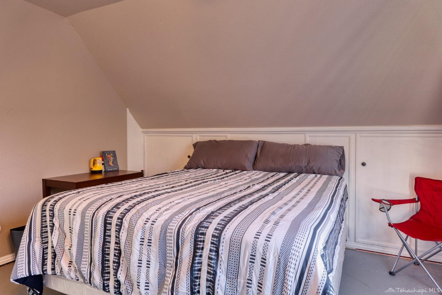 29851 Goldspike Road Tehachapi, CA 93561 - Photo 18 of 26 Gallery Image 18