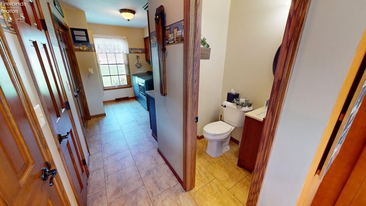2639 Morrison Road Fremont, OH 43420 - Photo 32 of 96 Gallery Image 32