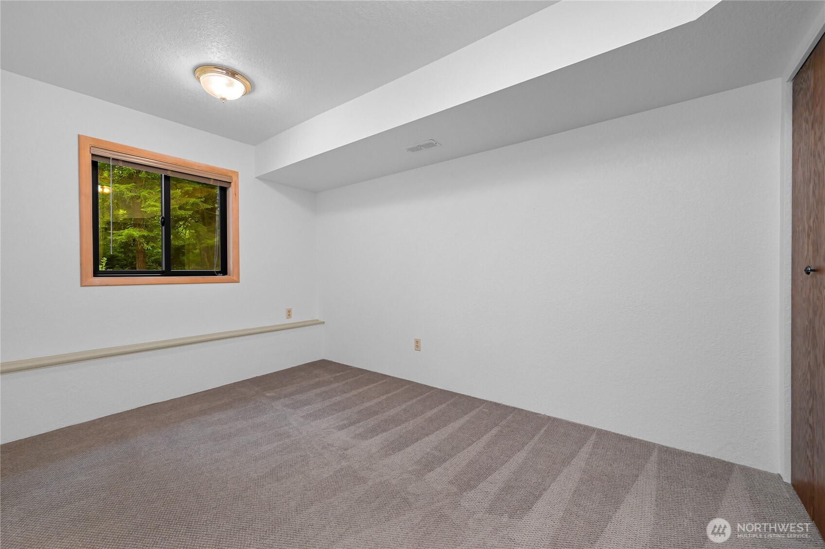 5009 Samish Way Bellingham, WA 98229 - Photo 19 of 39