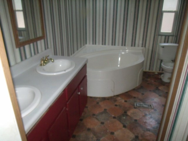 712 Sawdust Road Harlem, GA 30814 - Photo 6 of 14 Owner Bath
