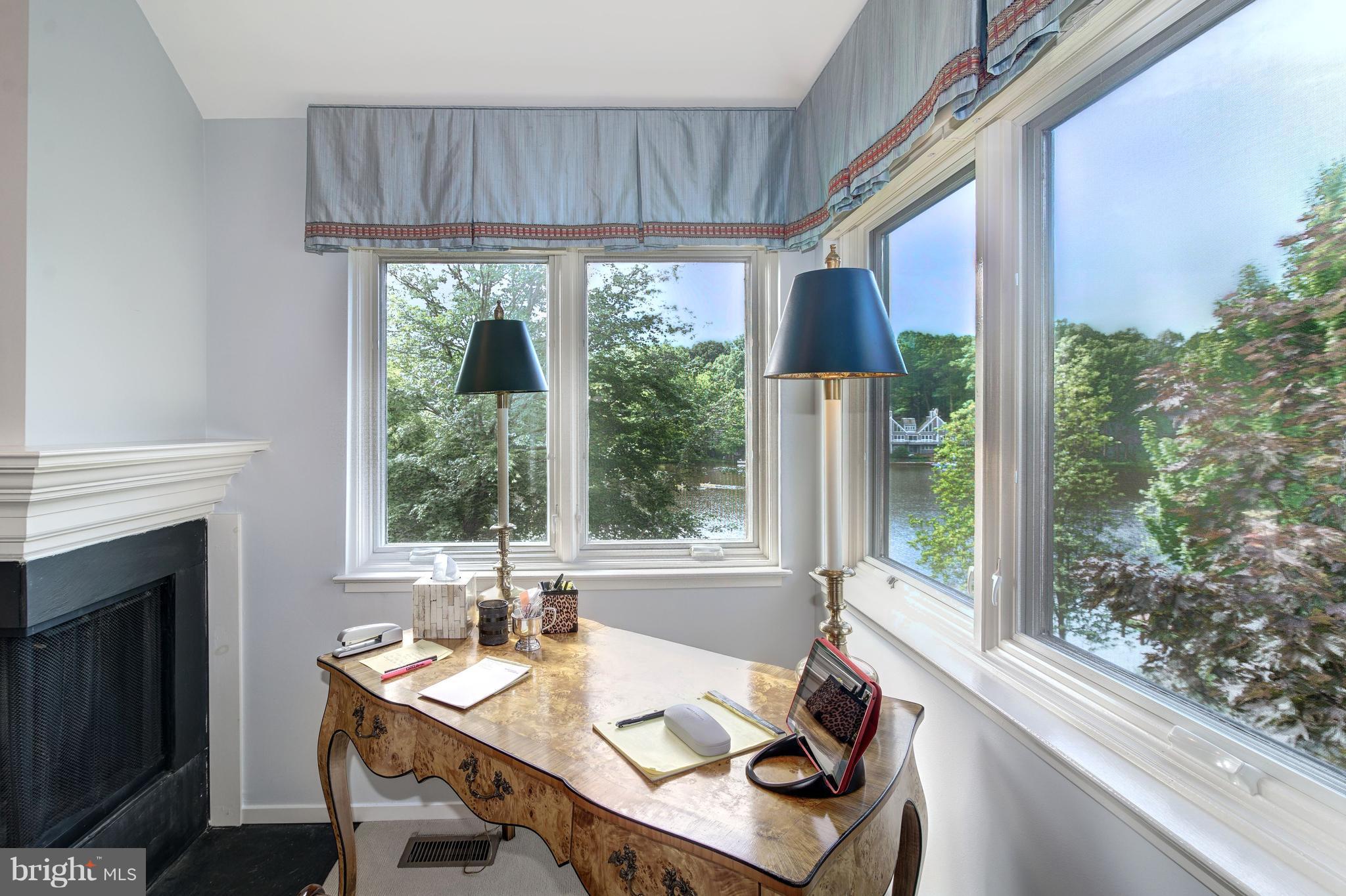 2136 South Bay Lane Reston, VA 20191 - Photo 22 of 30 Bedroom (Master)